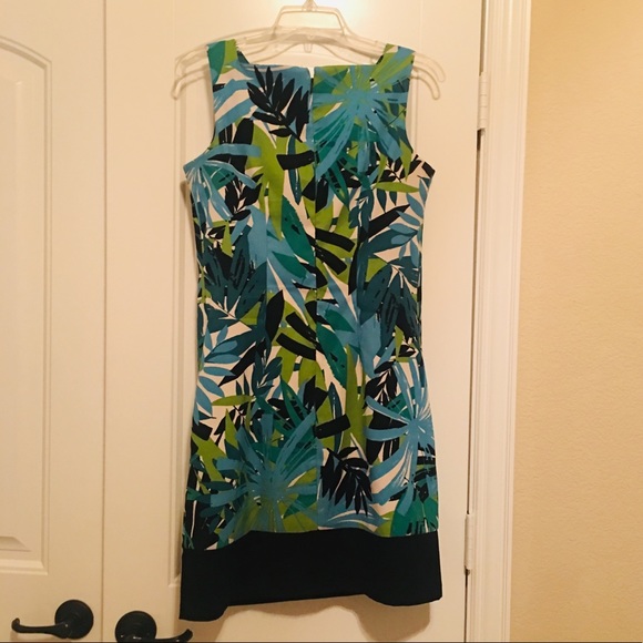 Dress Barn Sheath Dress - Picture 2 of 3